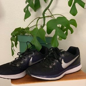 Nike Mens Air Zoom Pegasus 34 Running Shoes